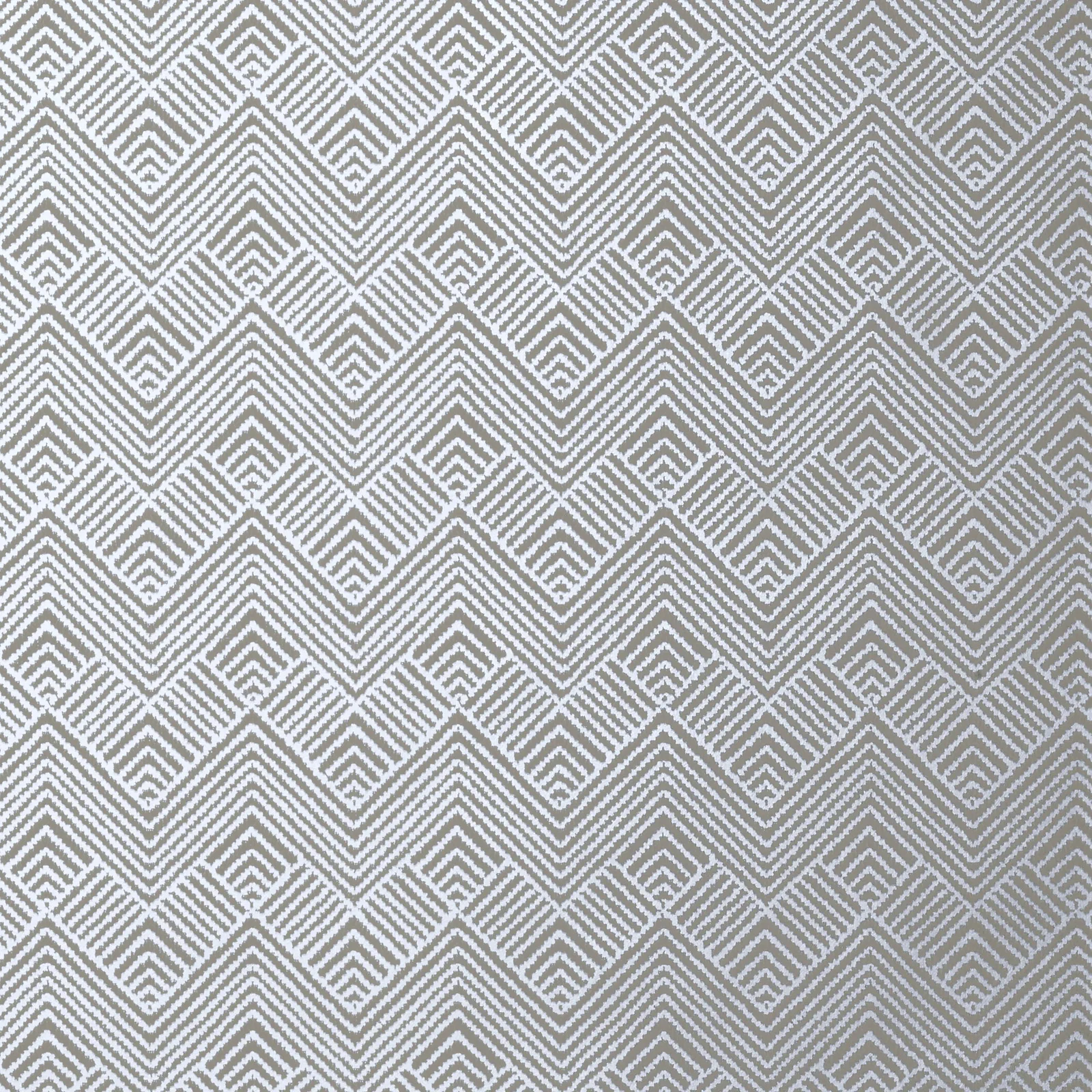 OSLO CHEVRON - Metallic Silver. Фото 1 из 1